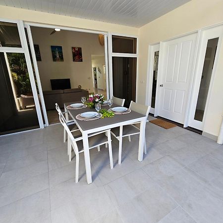 Cozy House In A Private Complex Villa Paea Buitenkant foto